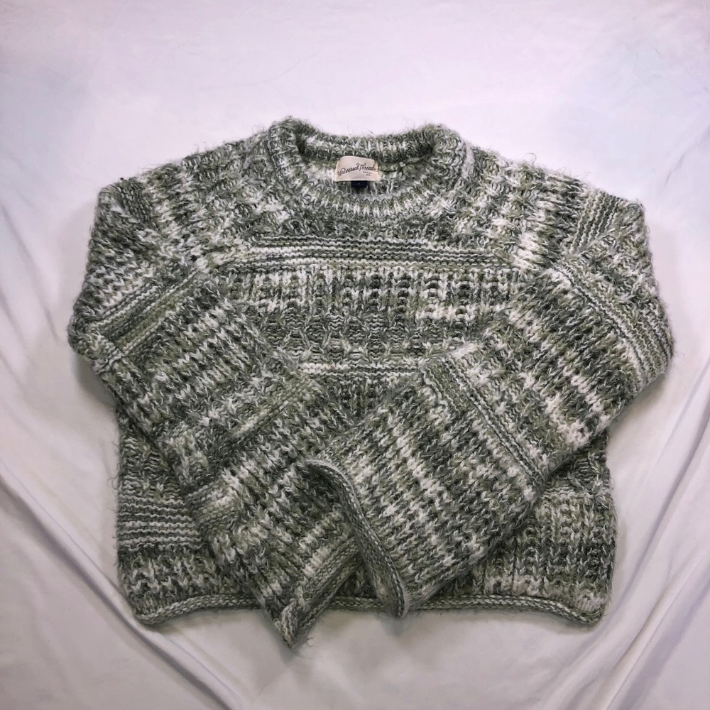Universal Thread Sage Green White Space Dye Chunky Knit Sweater Small Pullover